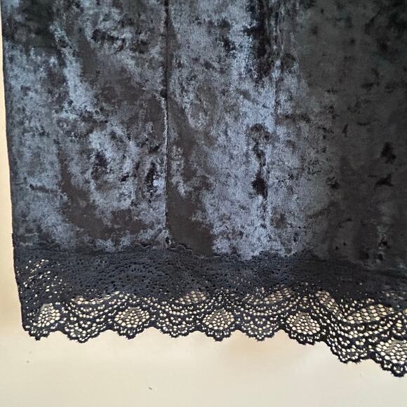 Intimately Free People Black Crushed Velvet Mini Slip Dress Women’s Large - Picture 6 of 7